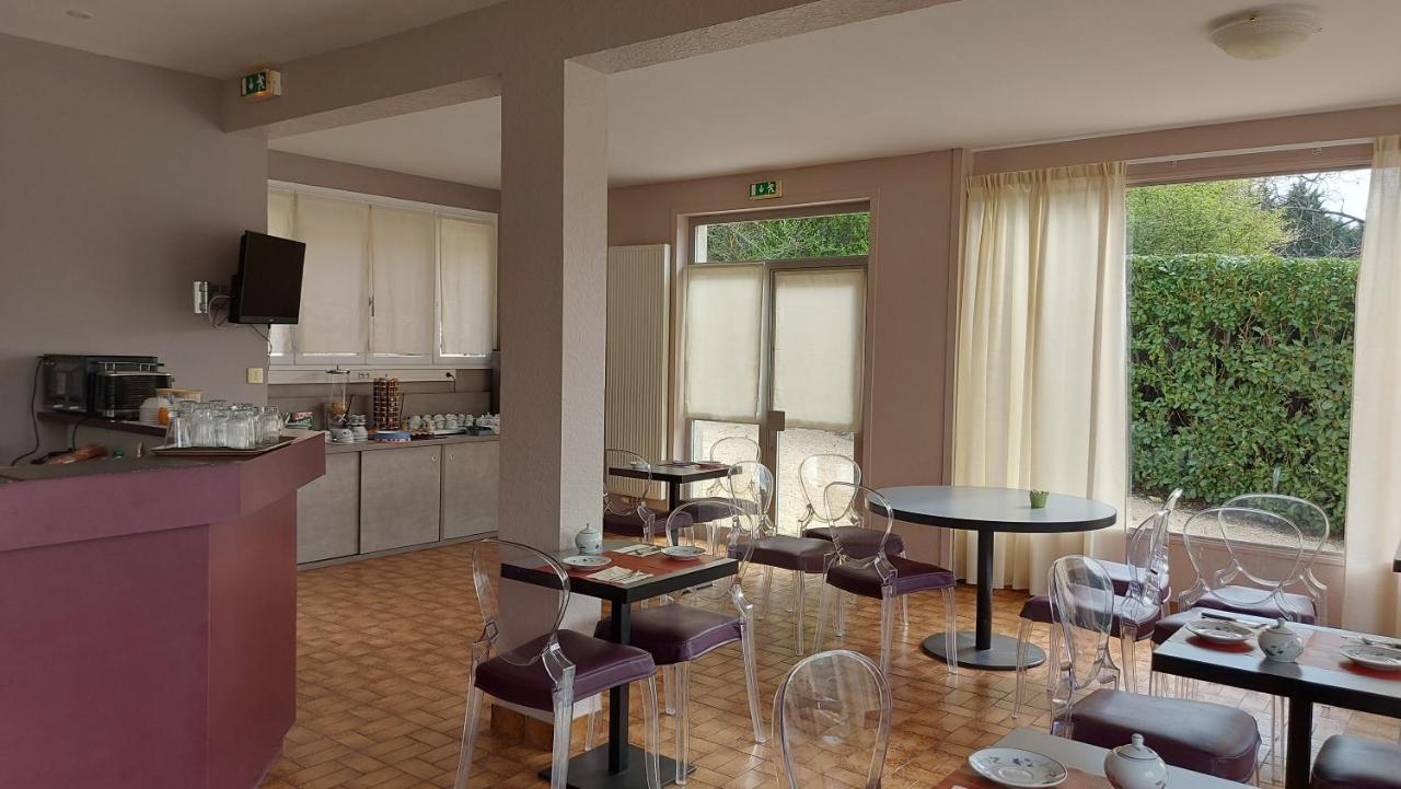Hotel Brun Saint-Lattier Exterior foto